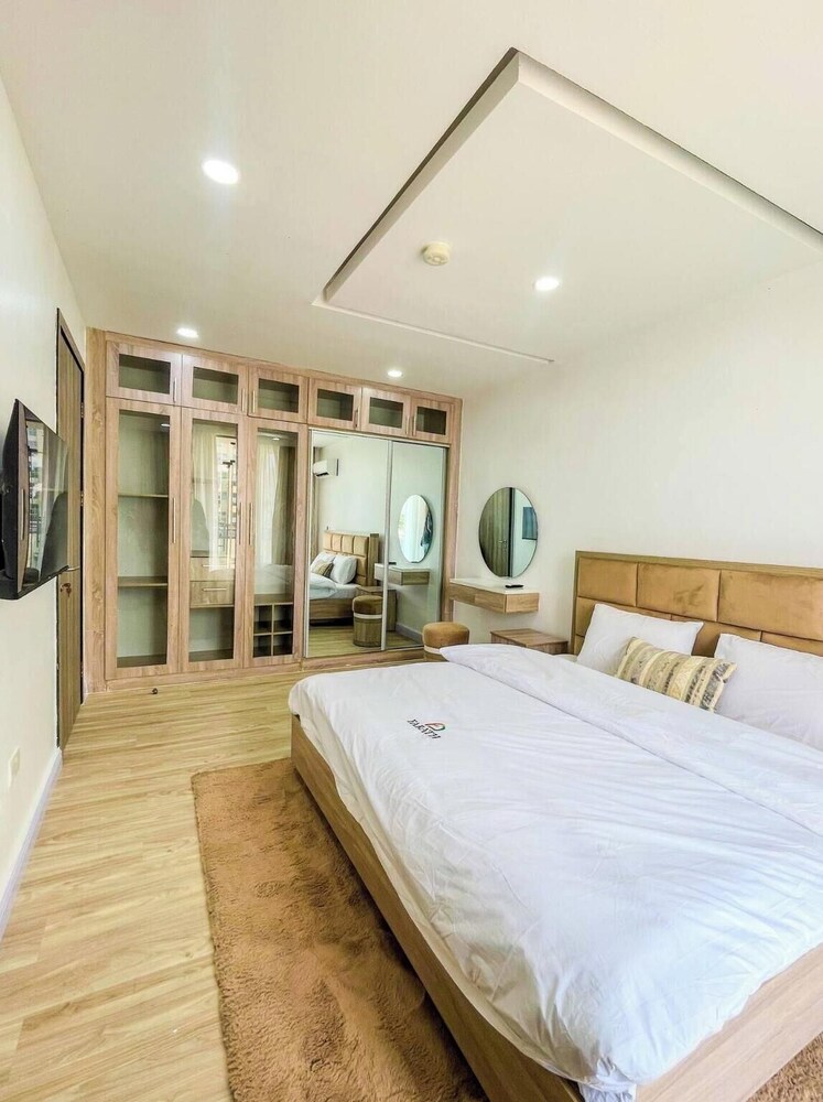 Luxurious 2-bedroom Apartment in Lagos With City View
