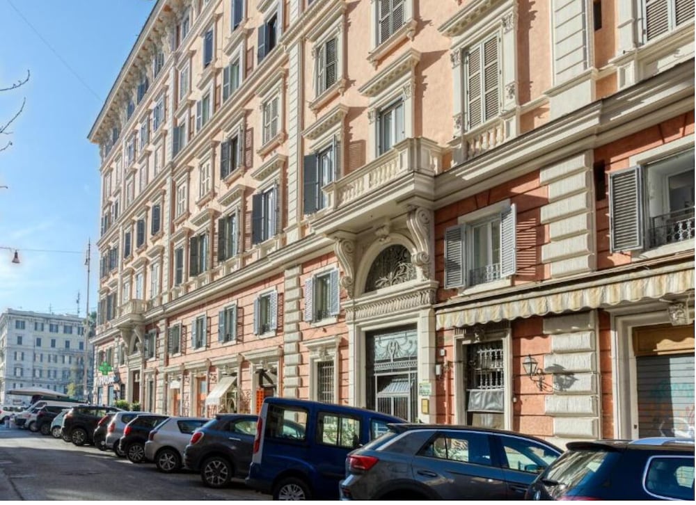 Le vie di San Pietro guest house