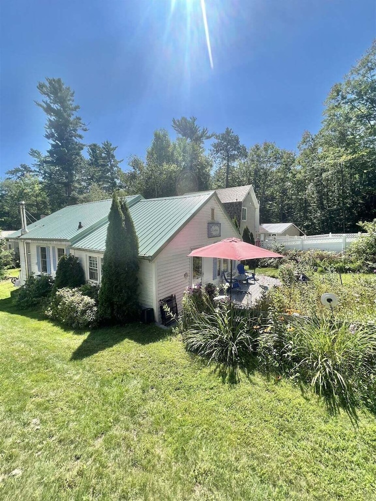 Pine Tree Cottage Limit 5 2 Bedroom Cottage