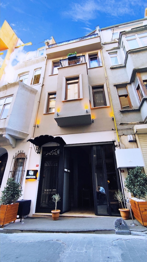 Utarit Taksim - Image 23