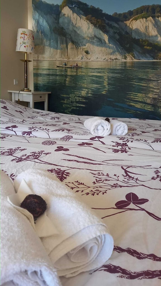 Klintholm Bed & Breakfast
