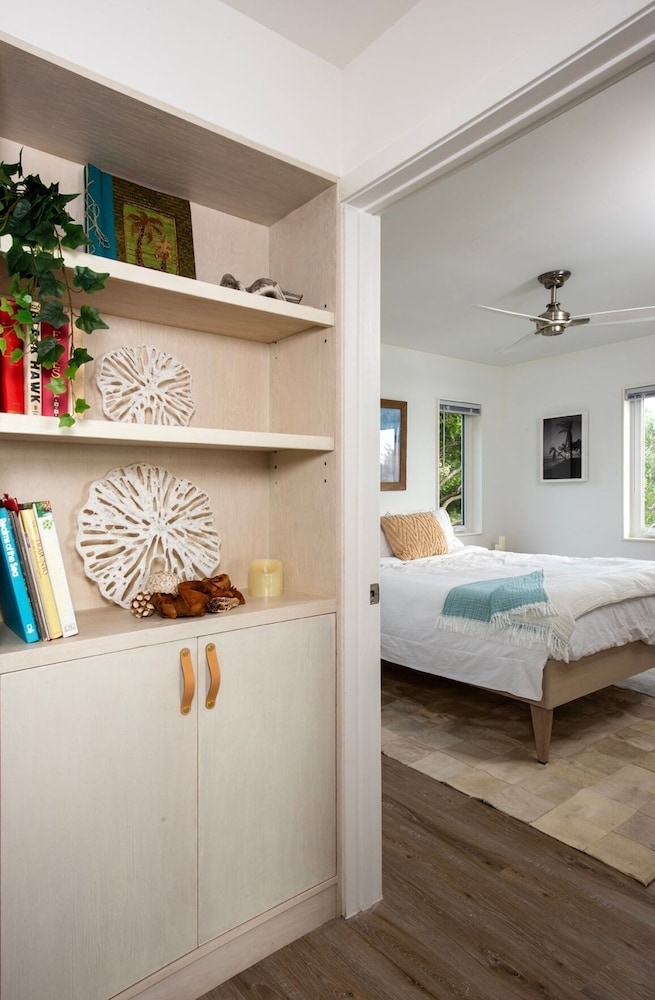 Touch Of Class Cottage - A Caribbean Beachfront Cottage 2 Bedroom Cottage