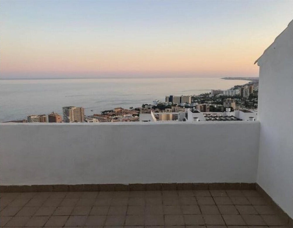 Chalet In Aguadulce Roquetas De Mar With Magnificent Sea Views