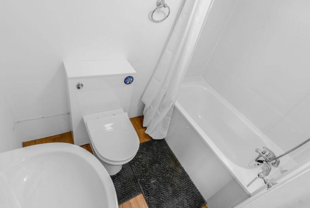 Edinburgh Guest Room