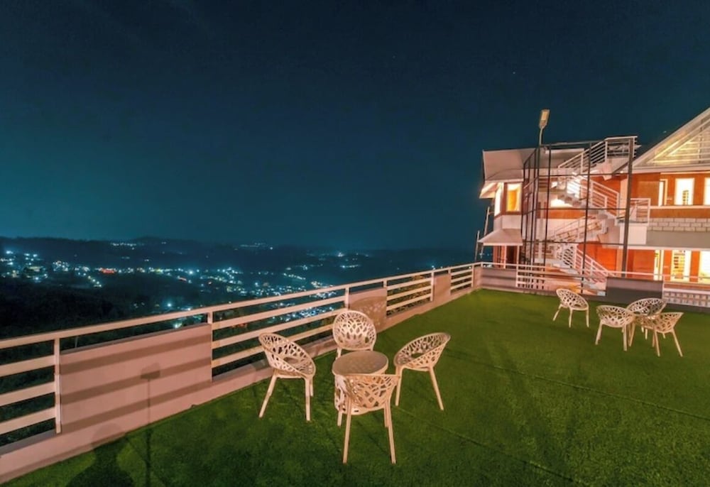 Kanavu Valley View Resort view 3