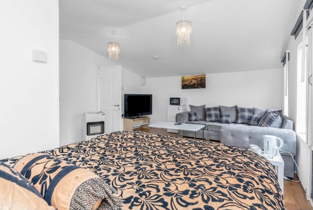 Edinburgh Guest Room