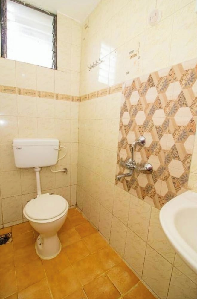 Hotel Travellers Inn Goa