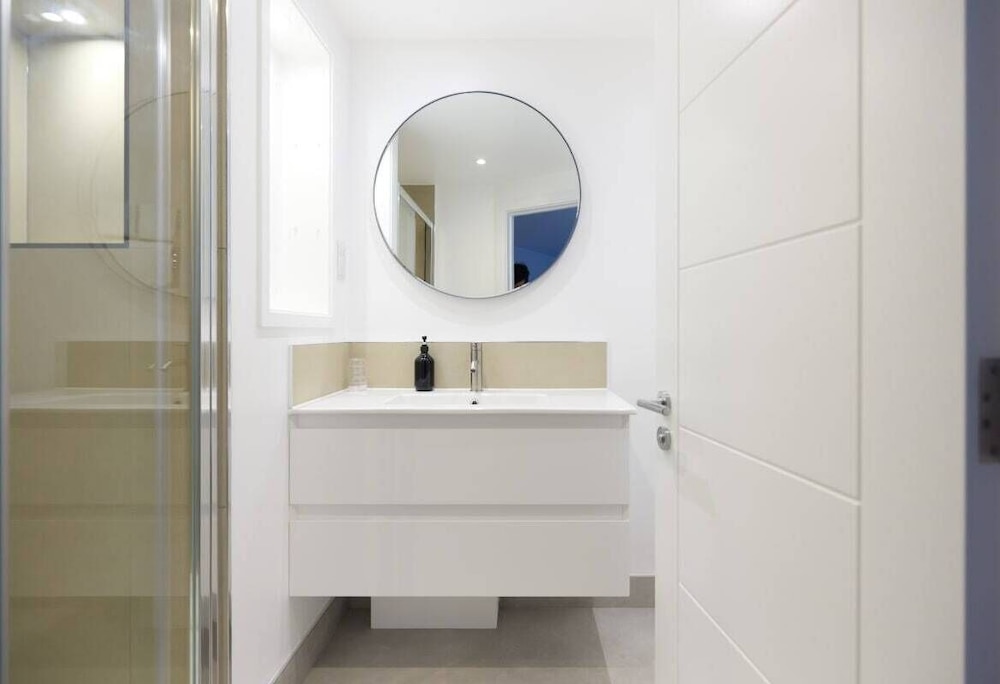 The Melbray Gem - 2bdr Apartment With Courtyard