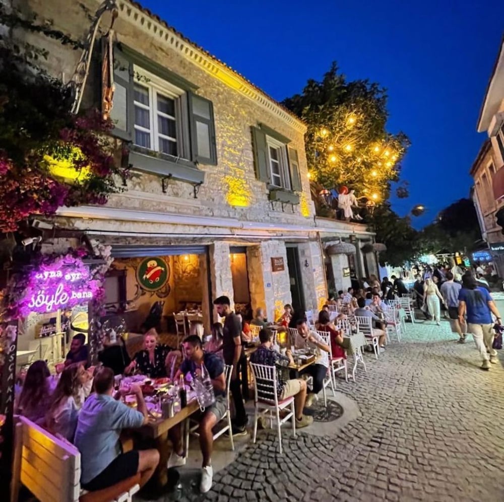 Hoşça kal Alaçatı - Image 6