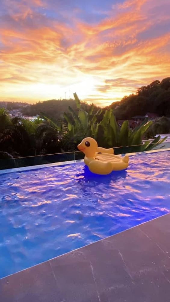 Baan Saint Tropez Villas Kata Beach