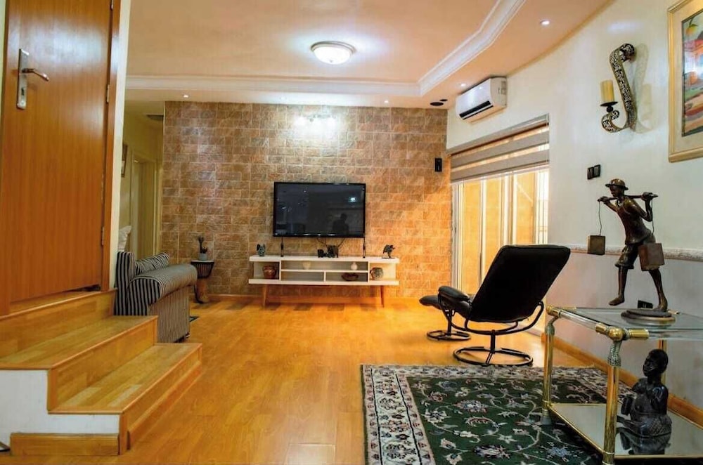 Lanosa Stay