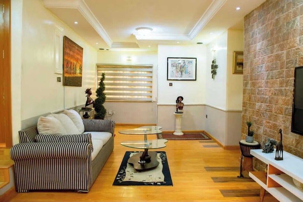 Lanosa Stay