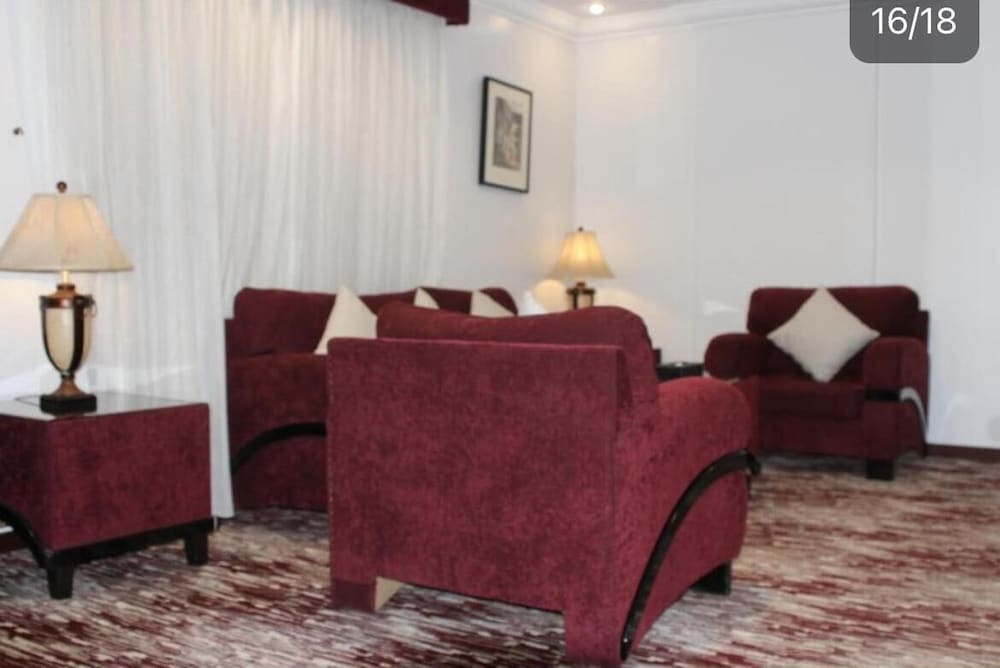 Carawan Alkhaleej Hotel