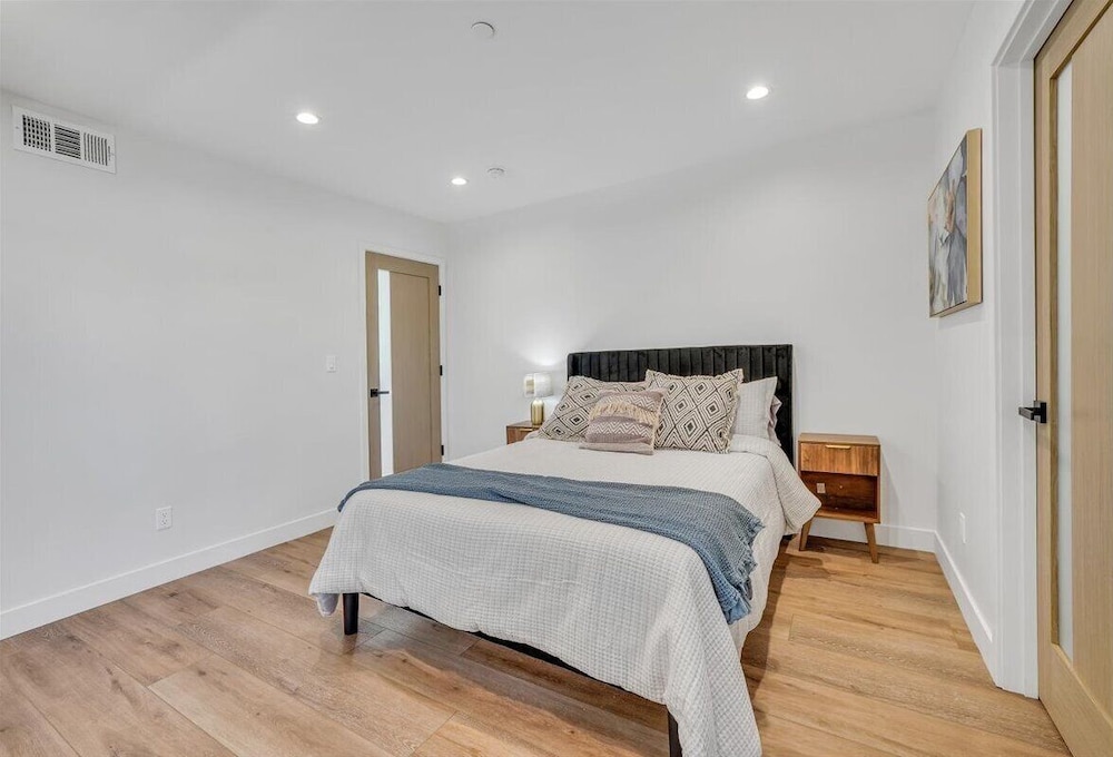 Luxe Townhome | Newly-Built