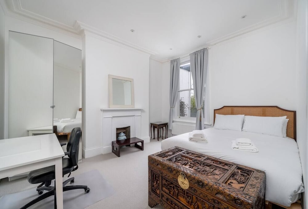 Stunning house near Notting Hill