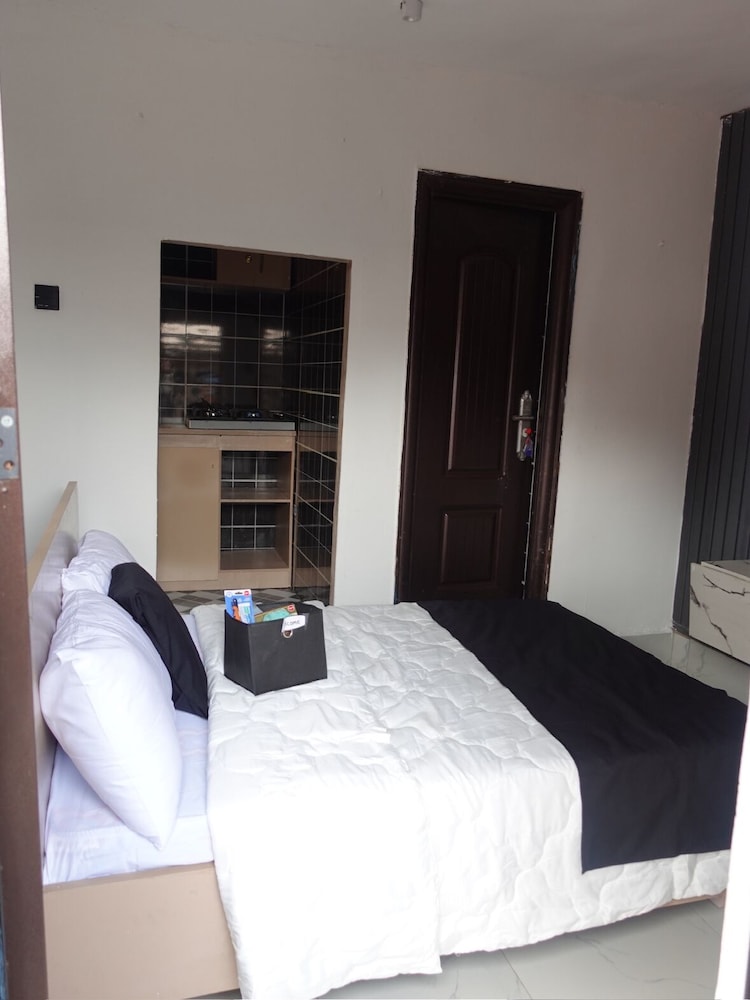 Promise Arena Service Apartments