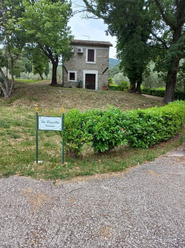 Photo 33