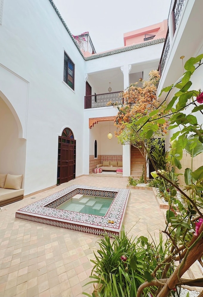 Riad Solila