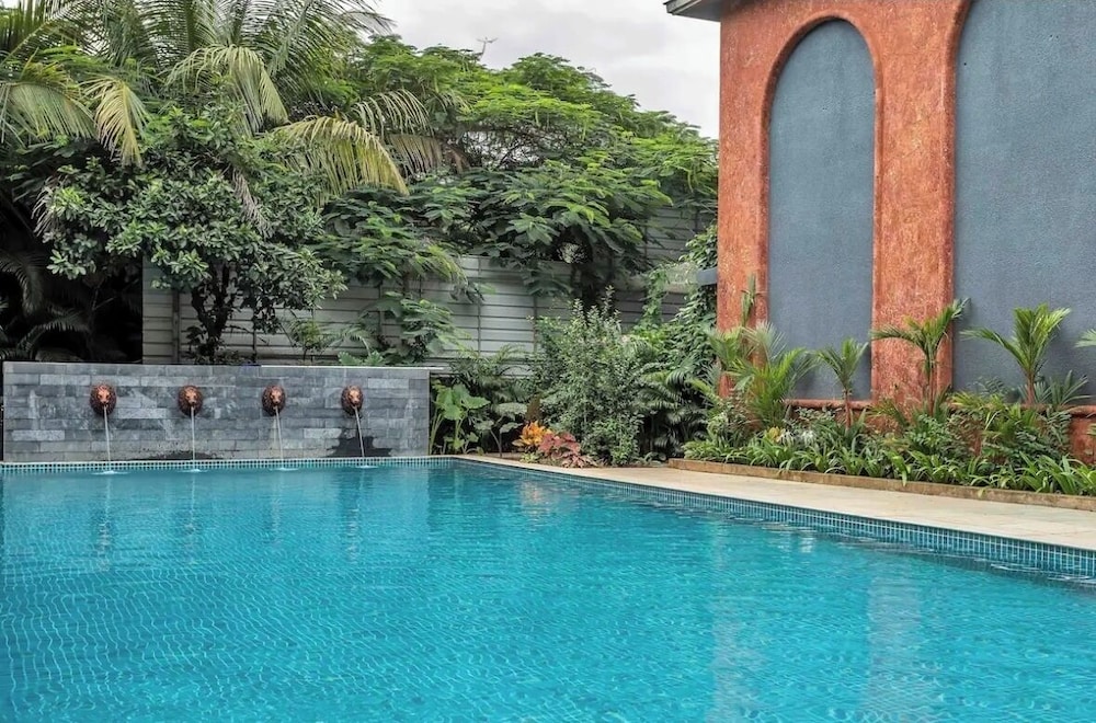Luxury Apartment with Pool in Assagao-11