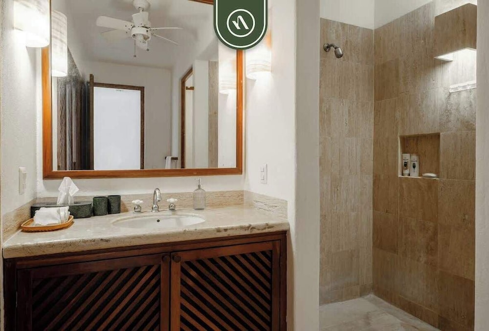 4 BR Penthouse - Breathtaking Views - Private Pool
