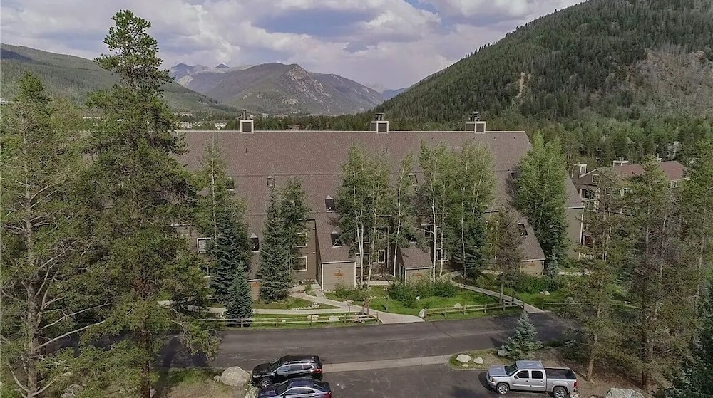 The Pines - Keystone Ski Resort CO Vacation Lodging