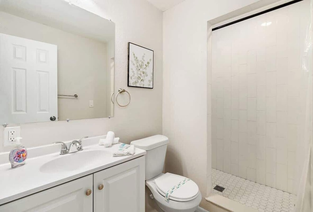 Spacious Duplex Zephyrhills #2