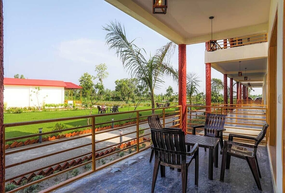 Corbett Tranquil Tigers Resort