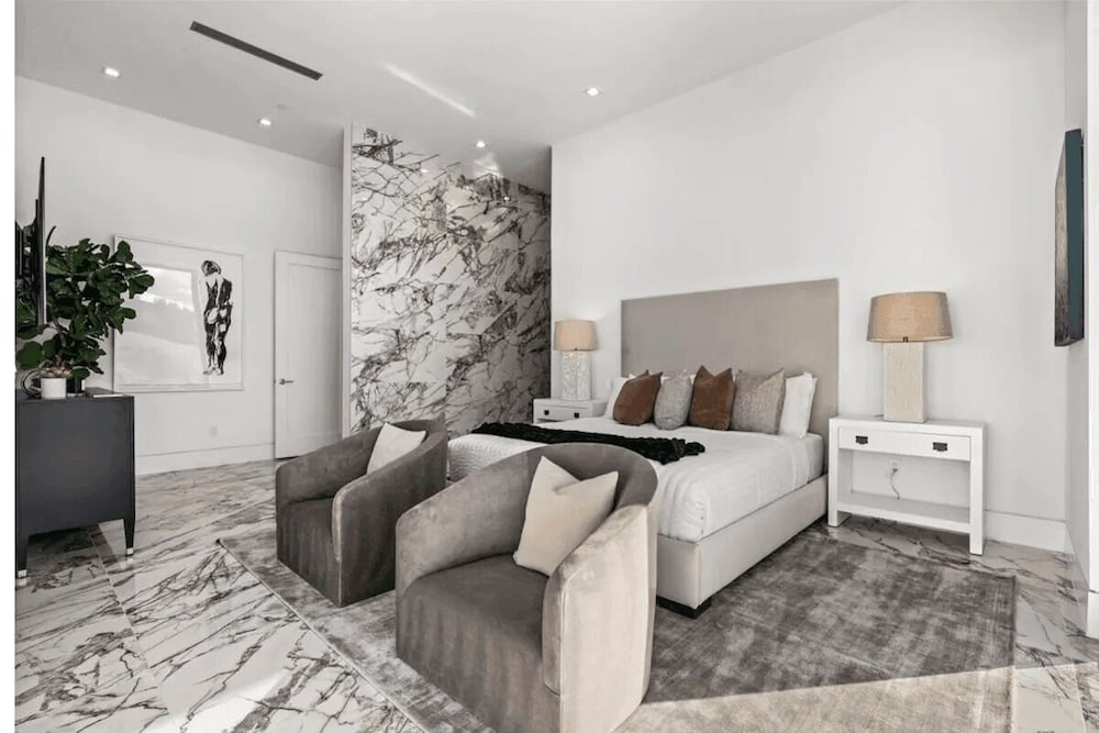 Sleeps 28 2 Luxe Villas w/ Pickleball Court Bravo Villas Dorada by Avantstay