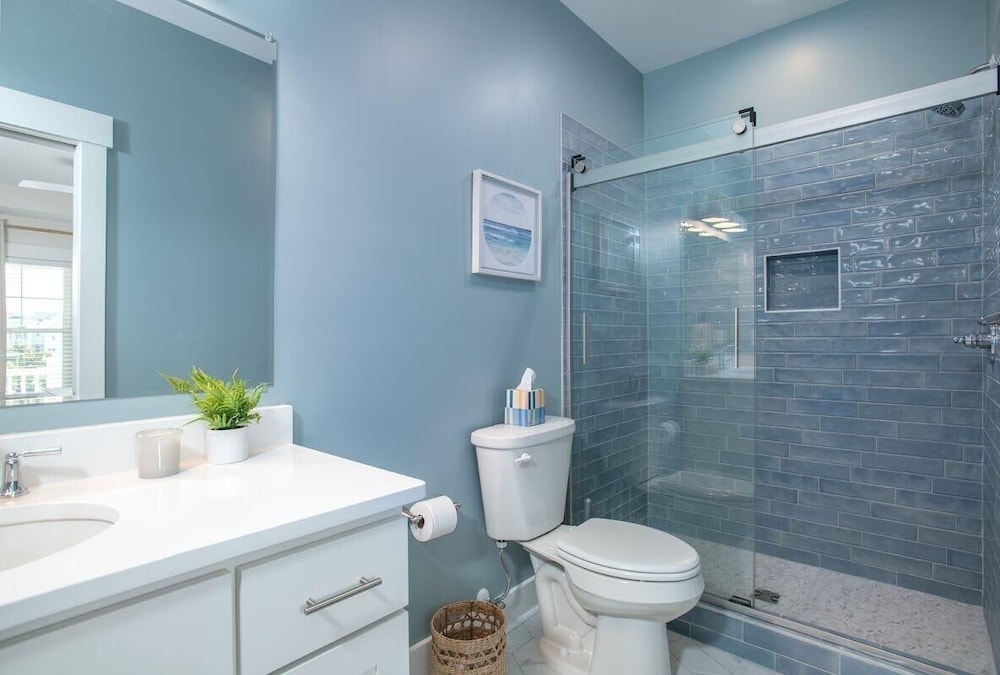 Salty Dalty & Three Buoys 3 Bedroom Townhouse