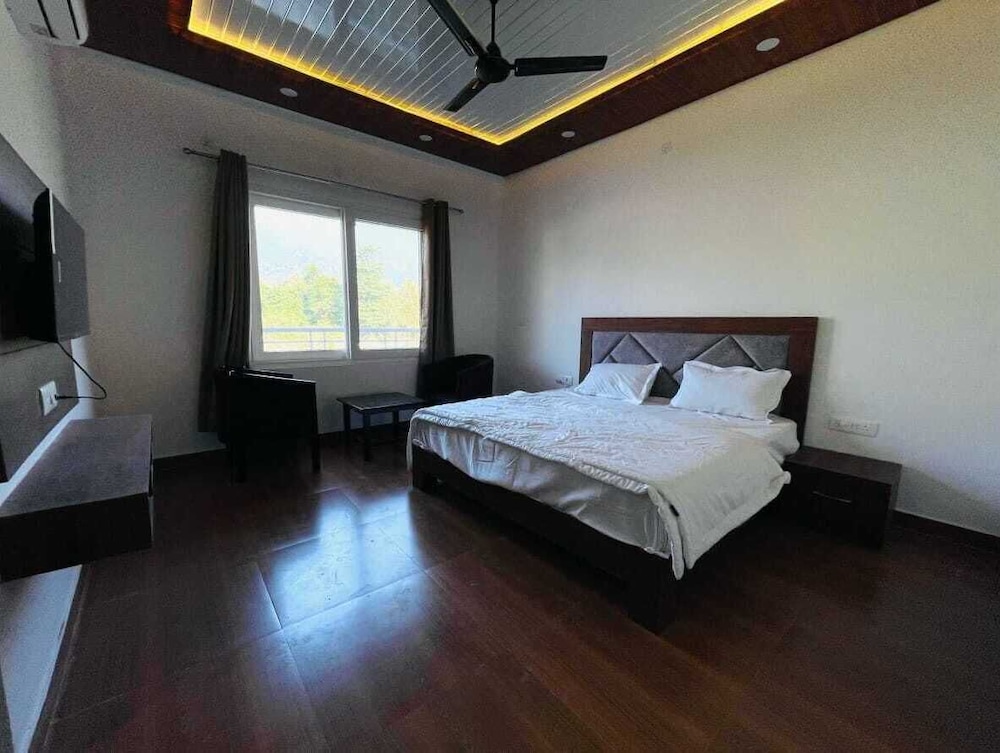 Dreamland Resort