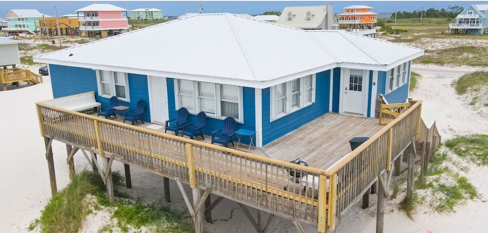 Legasea Beach House