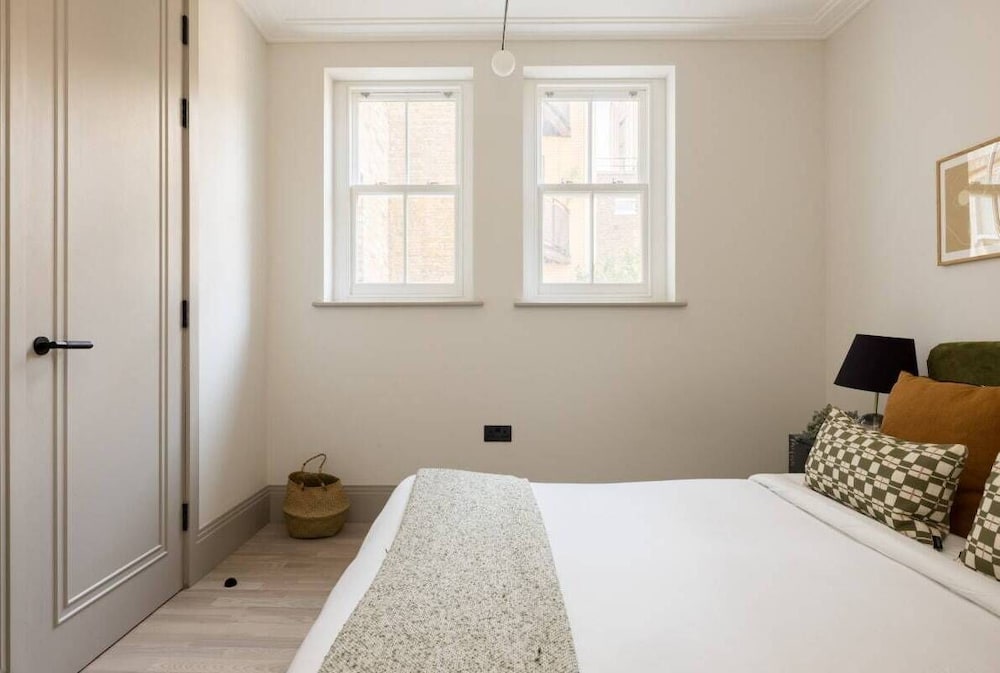 The Brunswick Square Retreat - Glamorous 1bdr Flat