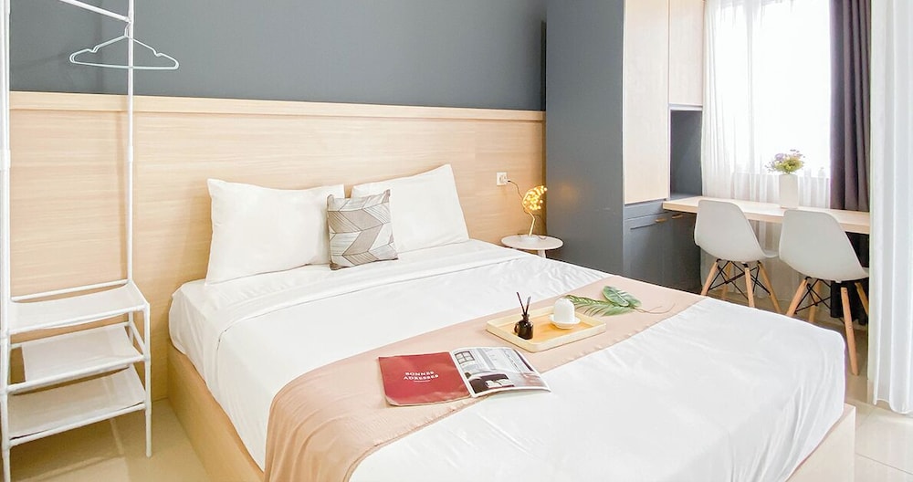 Minimalist Studio Apartment Royal Sentul Park