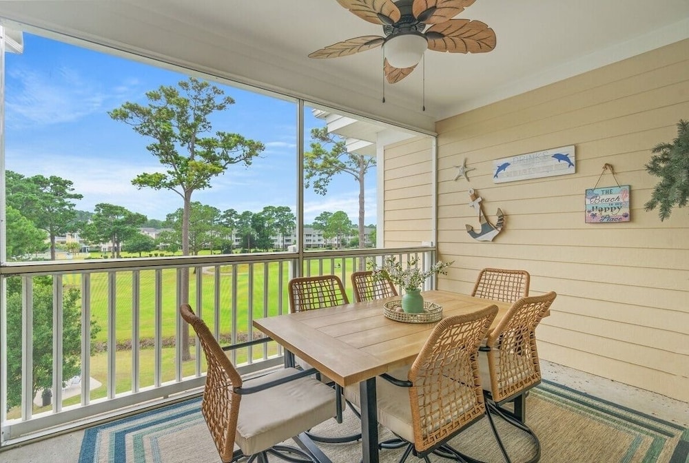 Magnolia Pointe Luster Leaf 4890-403 2 Bedroom Condo