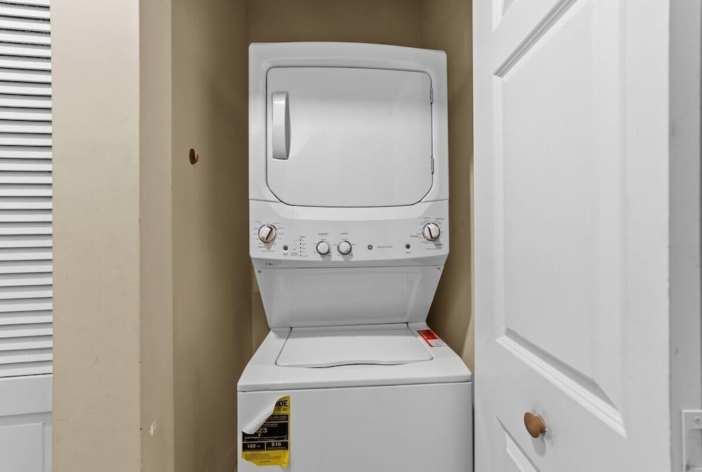 World Tour 104-206a 3 Bedroom Condo