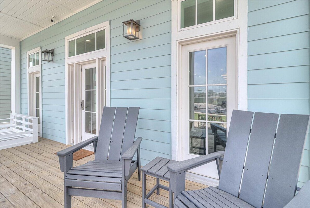 Southern Sandcastle 129 STA