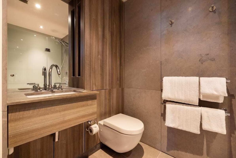The Thames View - Stunning 3bdr Apartment With Terrace