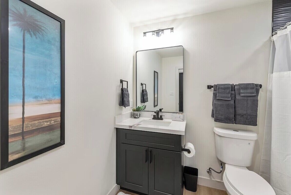 Desert Dream- Retreat with Heated Pool