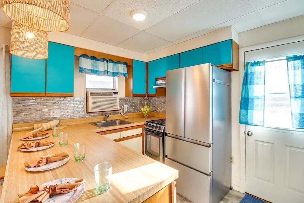 Captain's Quarters 4 Bedroom Home