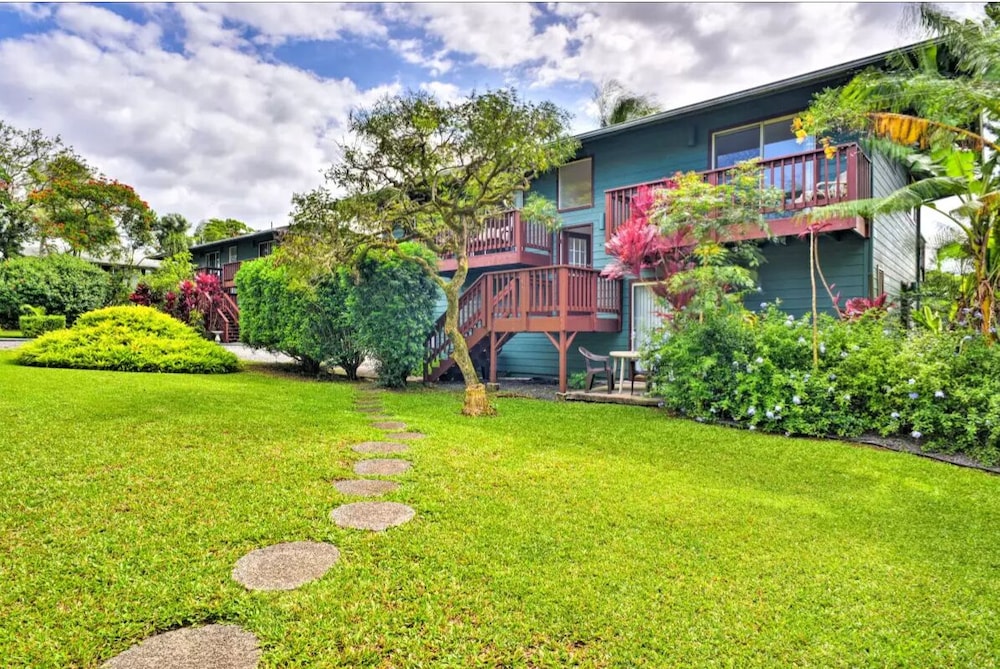 Yonegan Maui Getaways - Haiku