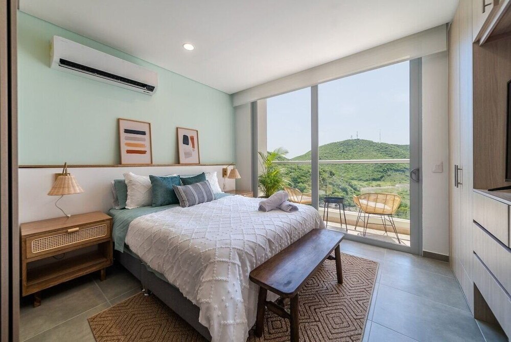 Salguero Suites