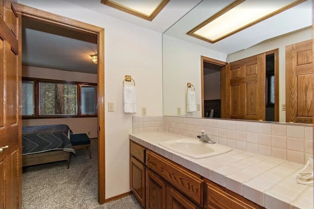 Summit Lodge 1&2