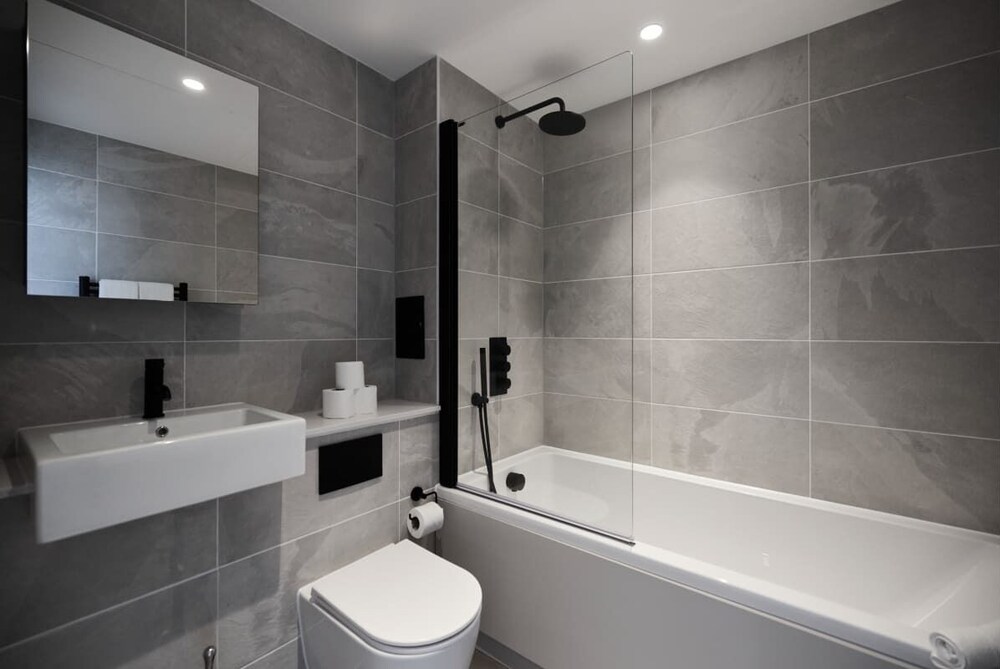 The Tottenham Hideaway - Alluring 1bdr Flat With Balcony