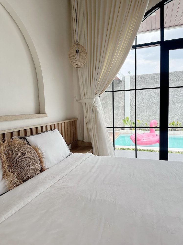 Pinnara Borobudur Private 2 BR Villa
