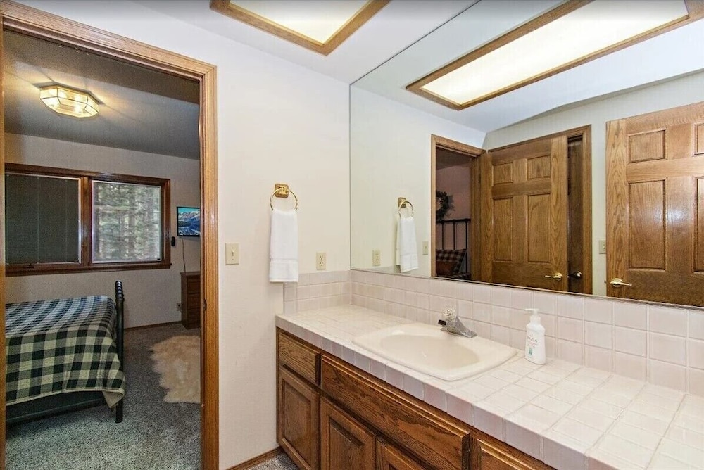 Summit Lodge 1&2