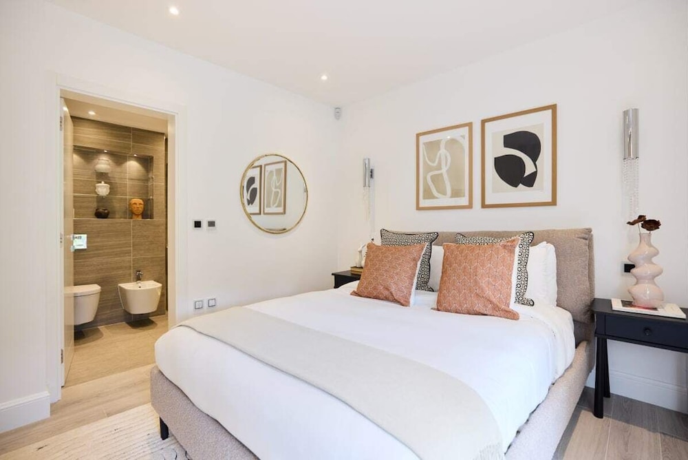 The Primrose Hill Place - Charming 4bdr Flat With Communal Garden