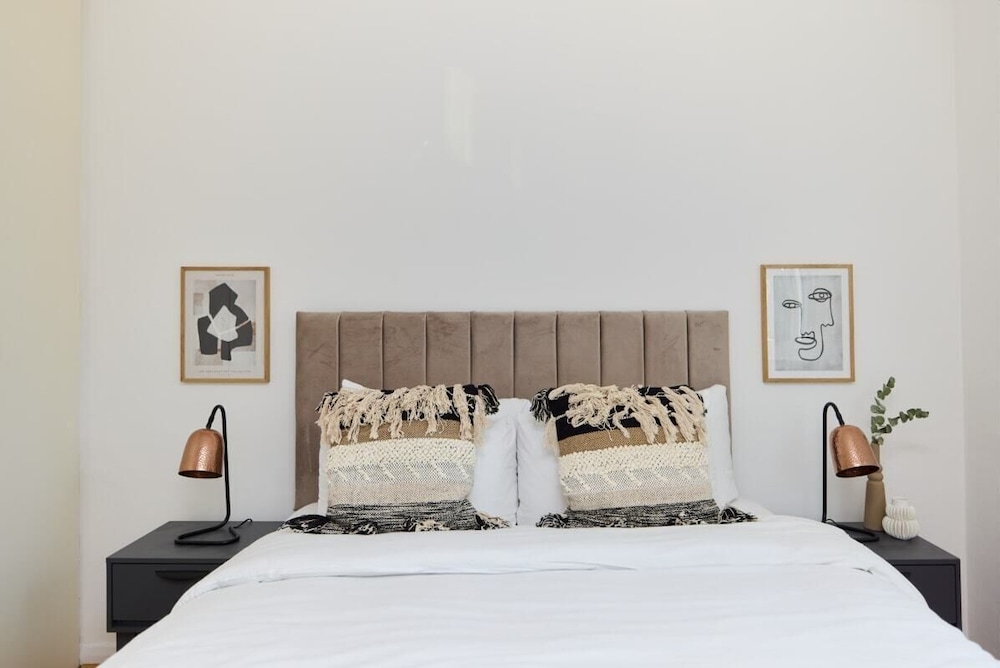 The Regent's Park Crib - Modern 1bdr Flat With Balcony
