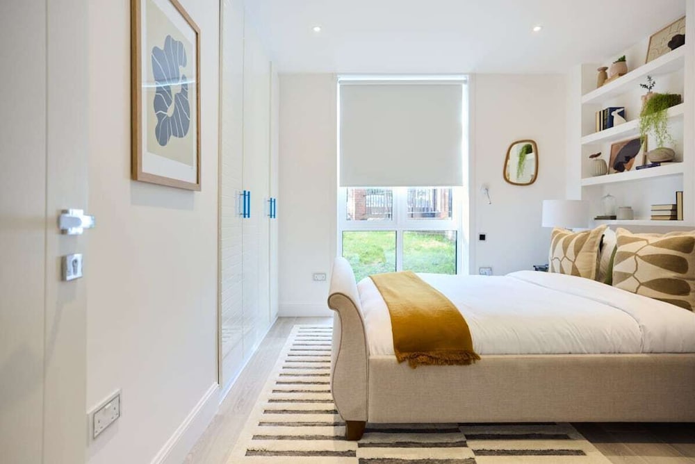 The Primrose Hill Place - Charming 4bdr Flat With Communal Garden