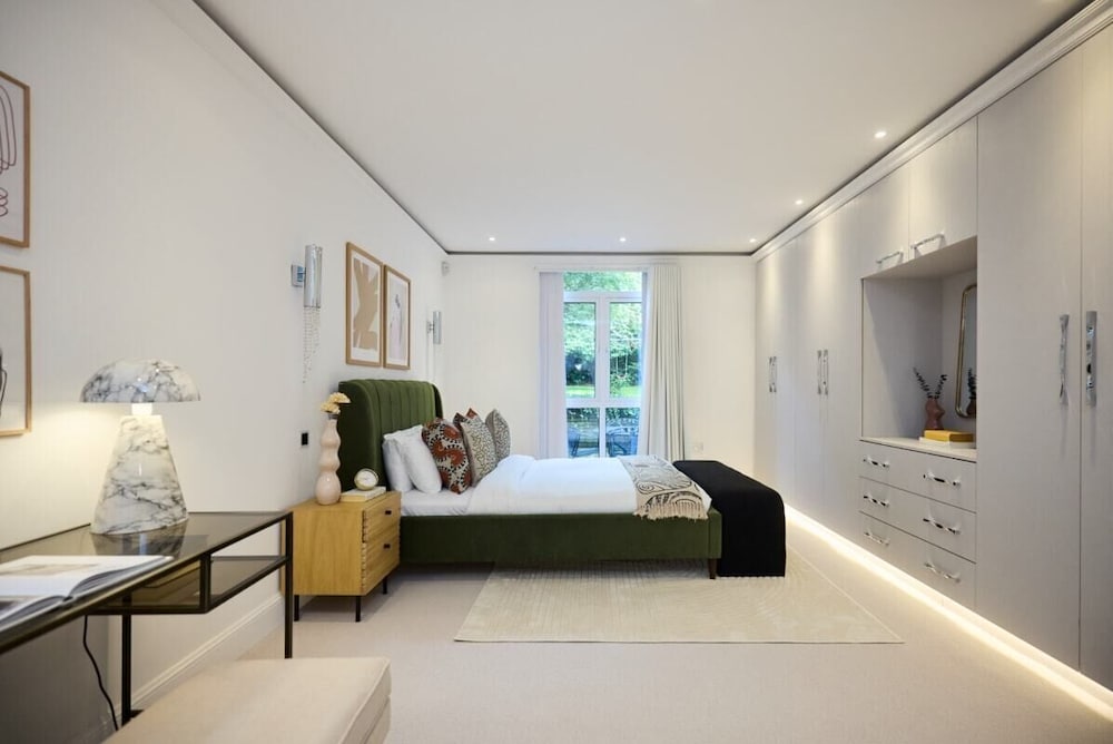 The Primrose Hill Place - Charming 4bdr Flat With Communal Garden