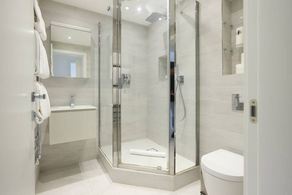 The Primrose Hill Place - Charming 4bdr Flat With Communal Garden